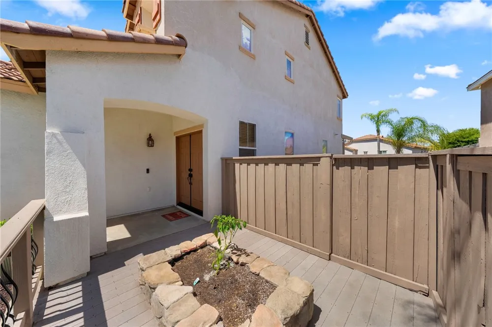 32546 Lost Rd. Lake Elsinore, CA 92532