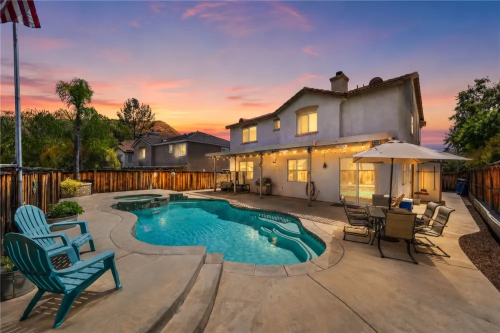 32546 Lost Rd. Lake Elsinore, CA 92532