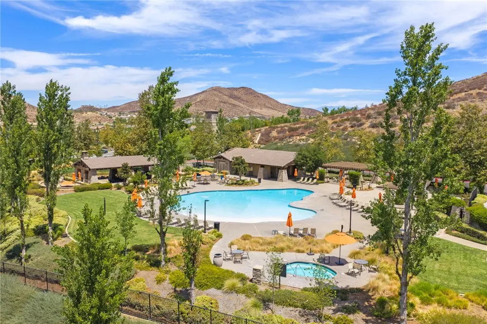 32546 Lost Rd. Lake Elsinore, CA 92532