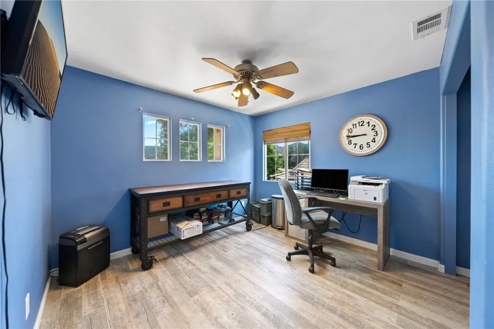 32546 Lost Rd. Lake Elsinore, CA 92532