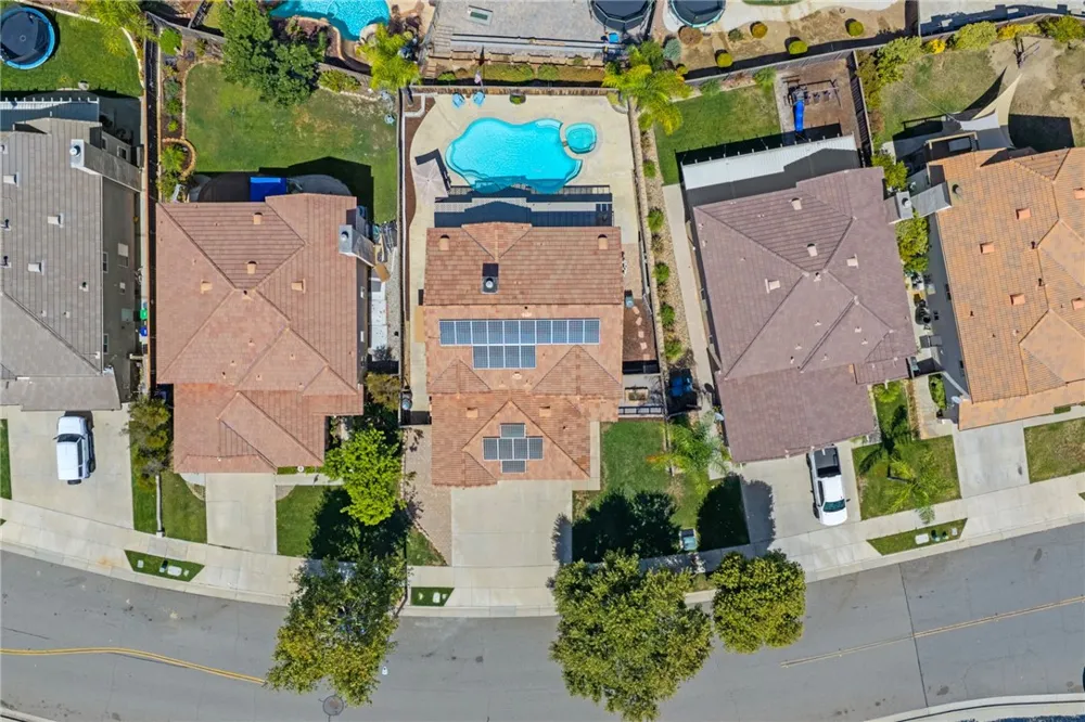 32546 Lost Rd. Lake Elsinore, CA 92532
