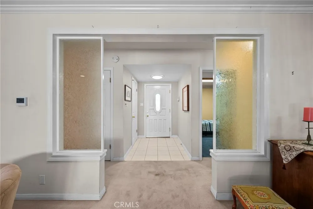 8518 Fullbright Avenue Winnetka, CA 91306