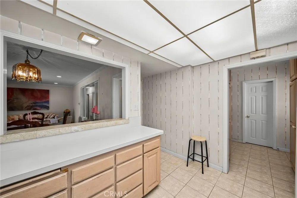 8518 Fullbright Avenue Winnetka, CA 91306