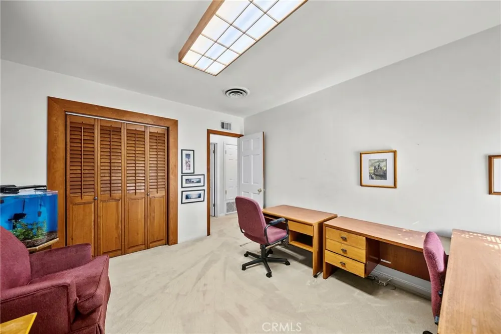8518 Fullbright Avenue Winnetka, CA 91306