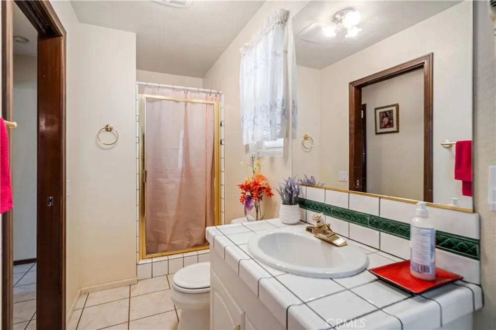 2651 W Avenue N12 Palmdale, CA 93551