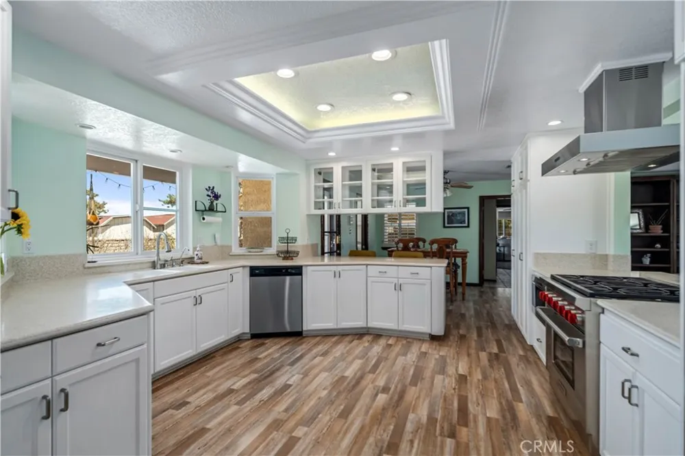2651 W Avenue N12 Palmdale, CA 93551