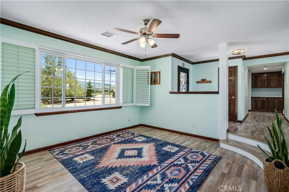 2651 W Avenue N12 Palmdale, CA 93551