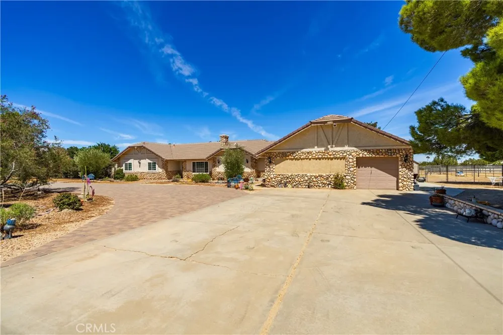 2651 W Avenue N12 Palmdale, CA 93551