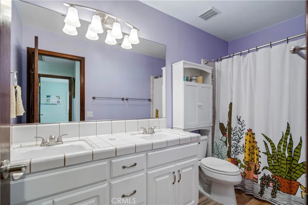 2651 W Avenue N12 Palmdale, CA 93551