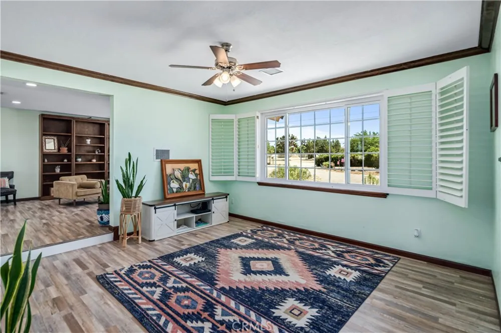 2651 W Avenue N12 Palmdale, CA 93551