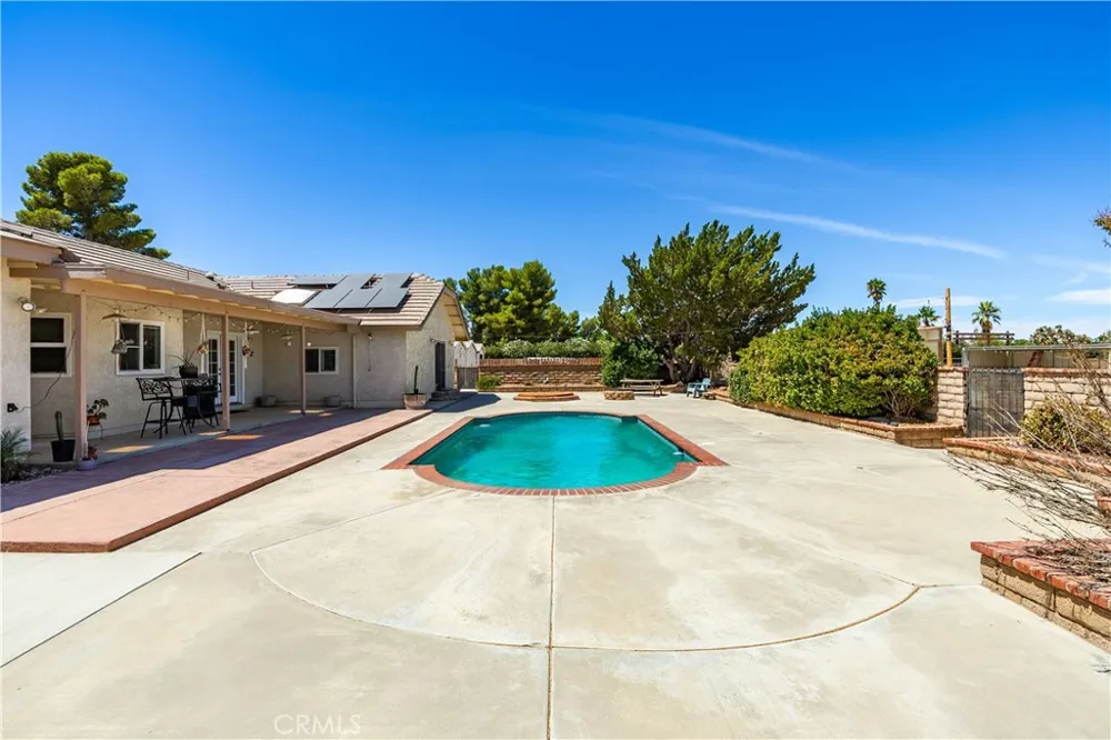 2651 W Avenue N12 Palmdale, CA 93551