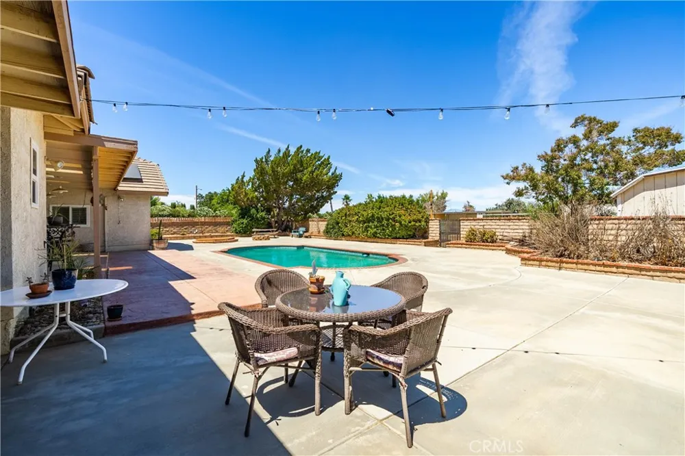 2651 W Avenue N12 Palmdale, CA 93551