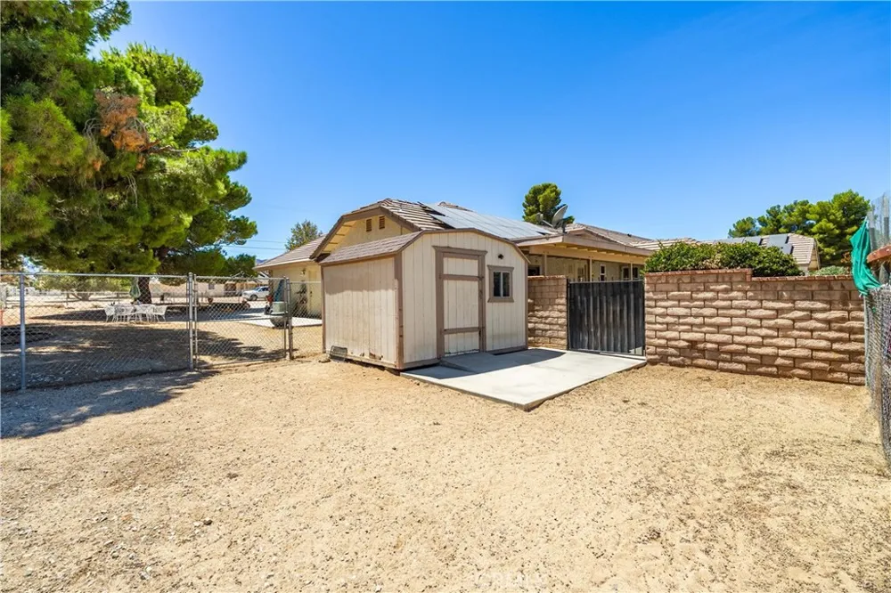 2651 W Avenue N12 Palmdale, CA 93551