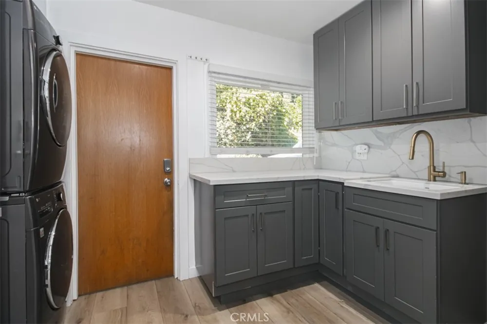 4620 Caritina Tarzana, CA 91356