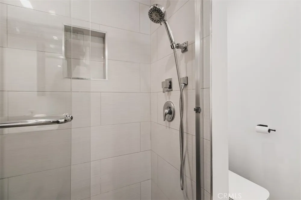 4620 Caritina Tarzana, CA 91356