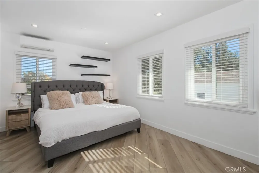 4620 Caritina Tarzana, CA 91356