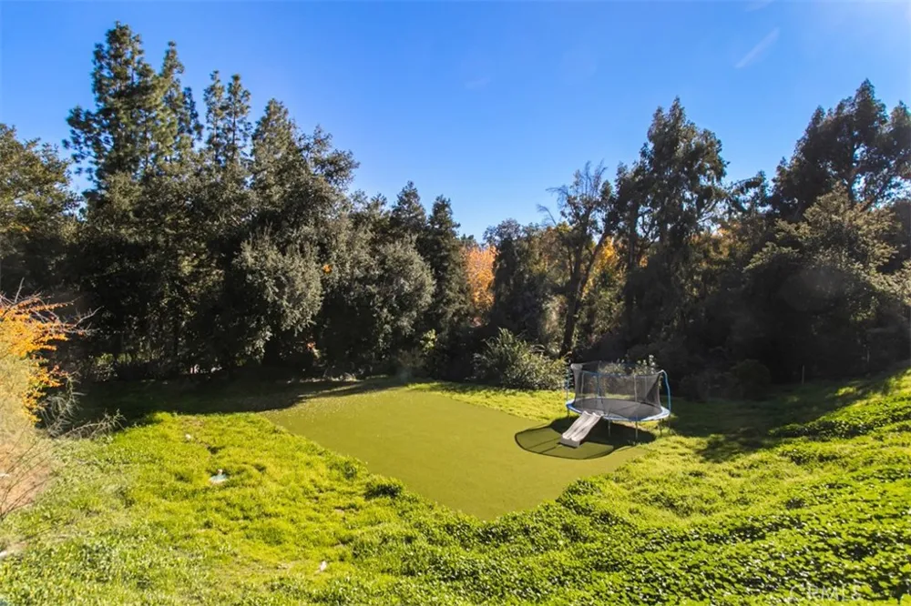4620 Caritina Tarzana, CA 91356