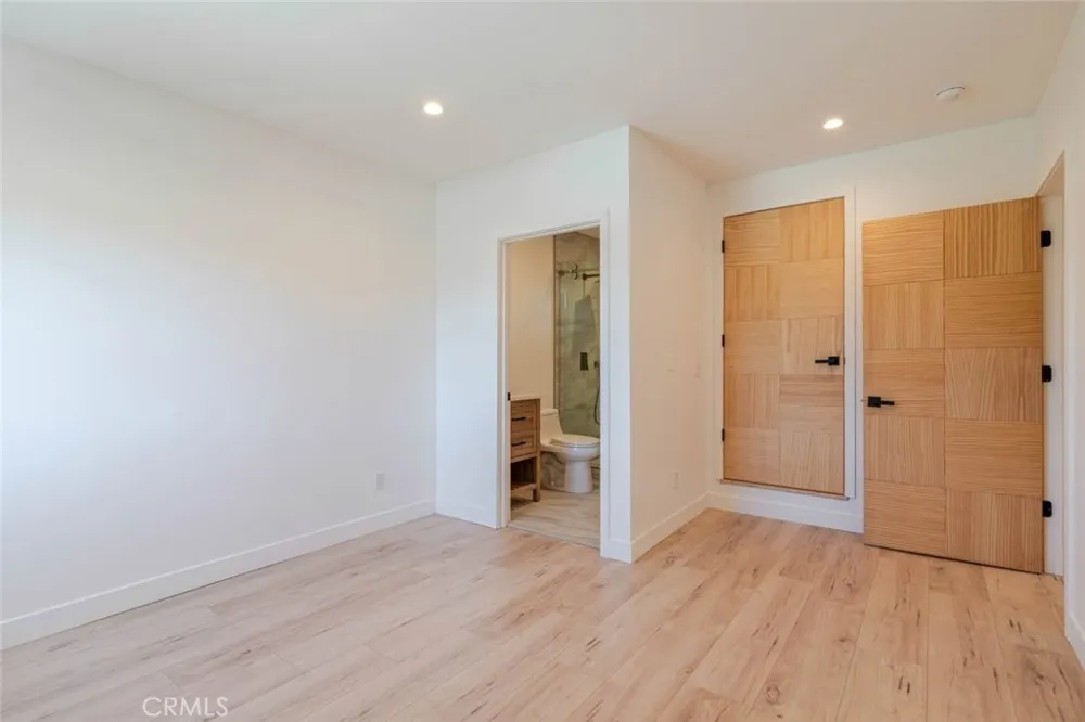 6837 Yolanda Avenue Reseda, CA 91335