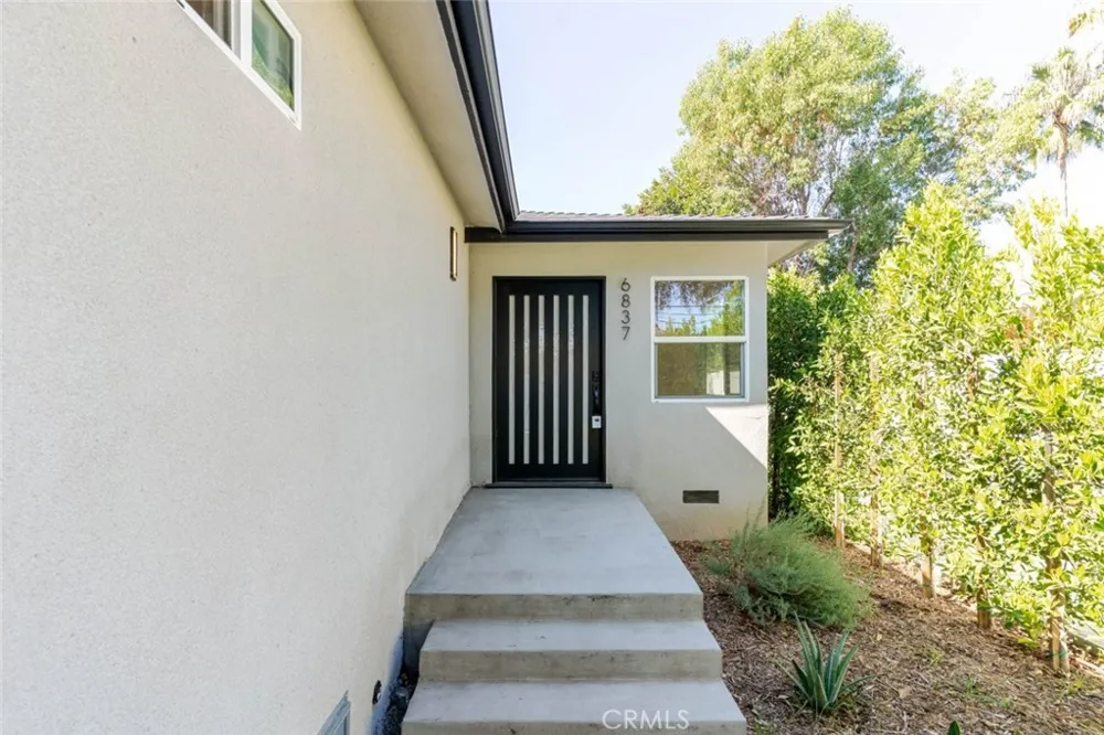 6837 Yolanda Avenue Reseda, CA 91335