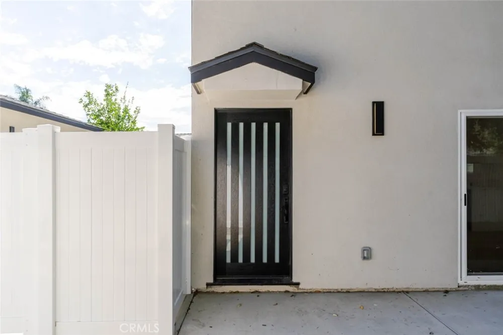 6837 Yolanda Avenue Reseda, CA 91335