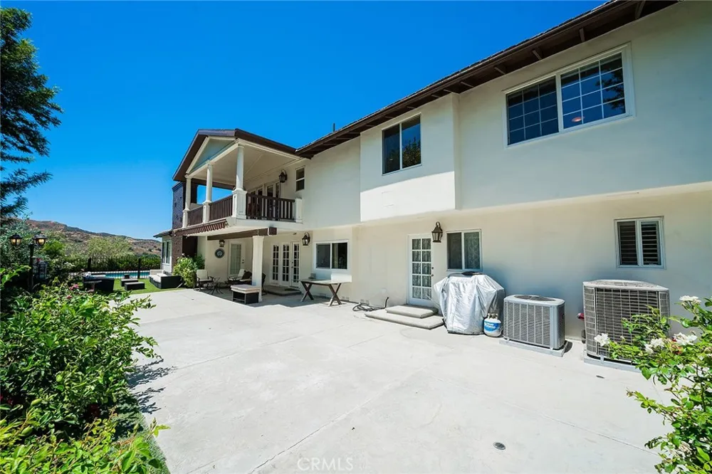 26862 Sand Canyon Road Canyon Country, CA 91387