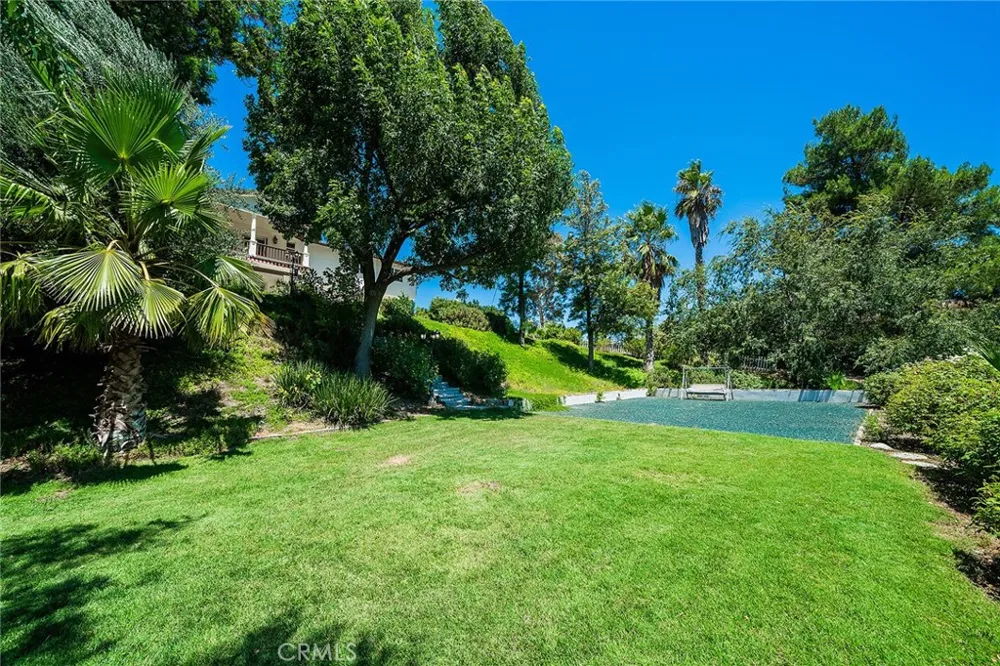 26862 Sand Canyon Road Canyon Country, CA 91387