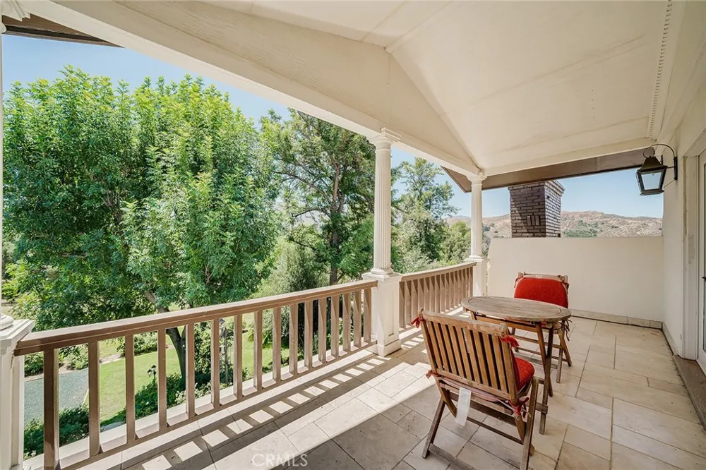26862 Sand Canyon Road Canyon Country, CA 91387