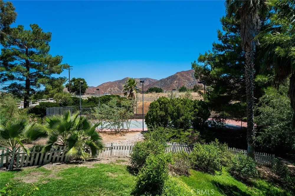 26862 Sand Canyon Road Canyon Country, CA 91387