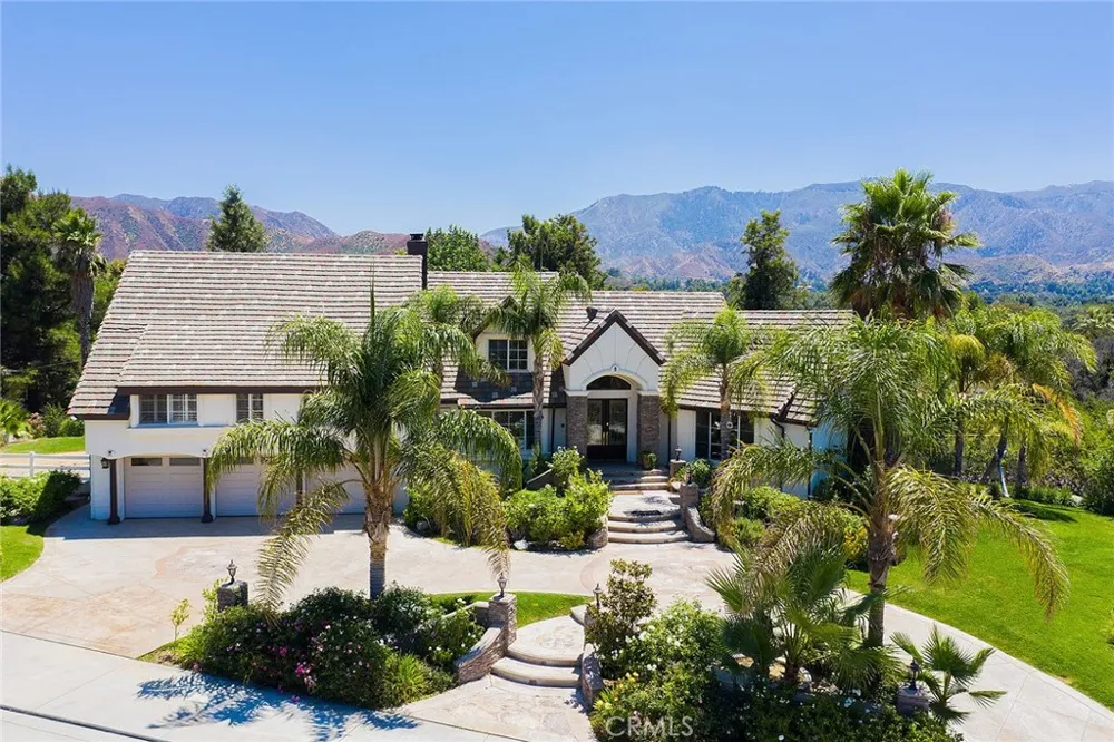 26862 Sand Canyon Road Canyon Country, CA 91387