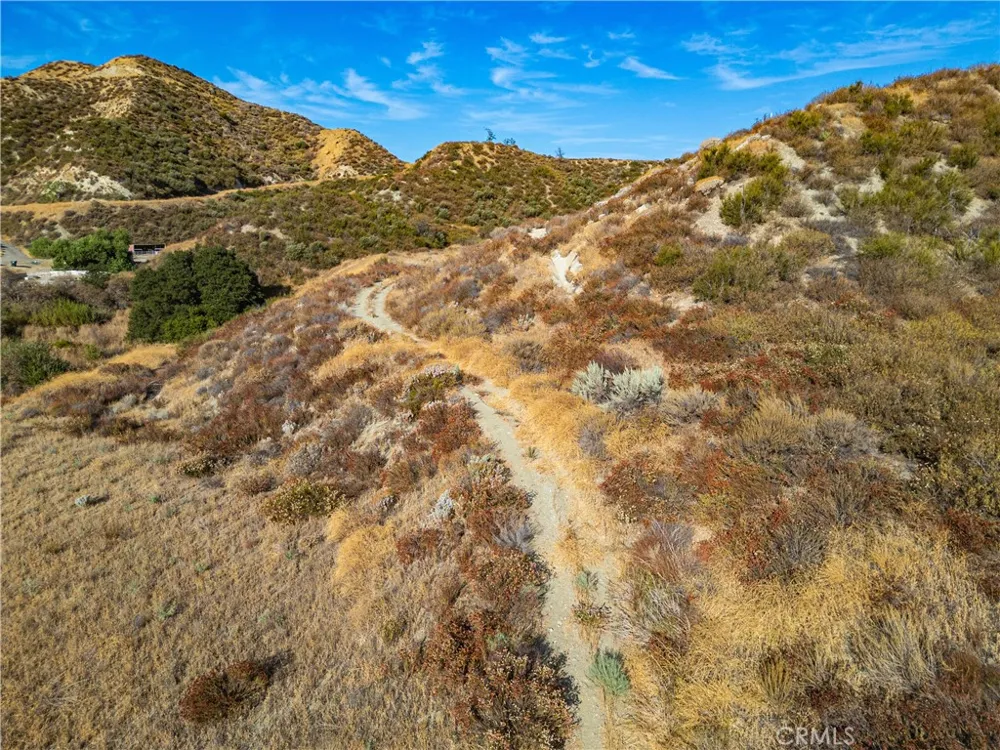 Warmuth Road Canyon Country, CA 91387