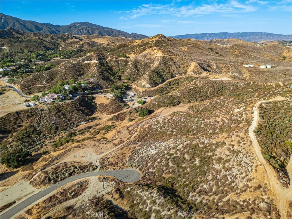 Warmuth Road Canyon Country, CA 91387