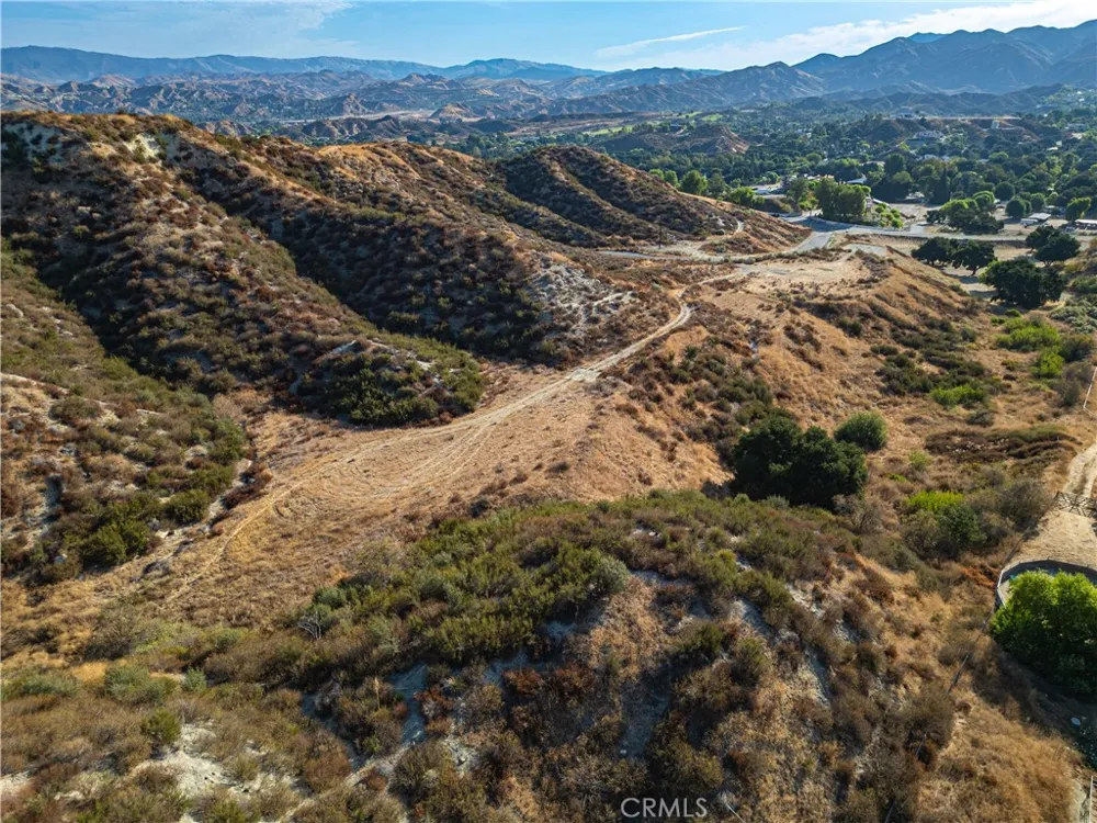 Warmuth Road Canyon Country, CA 91387