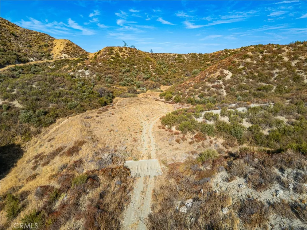 Warmuth Road Canyon Country, CA 91387
