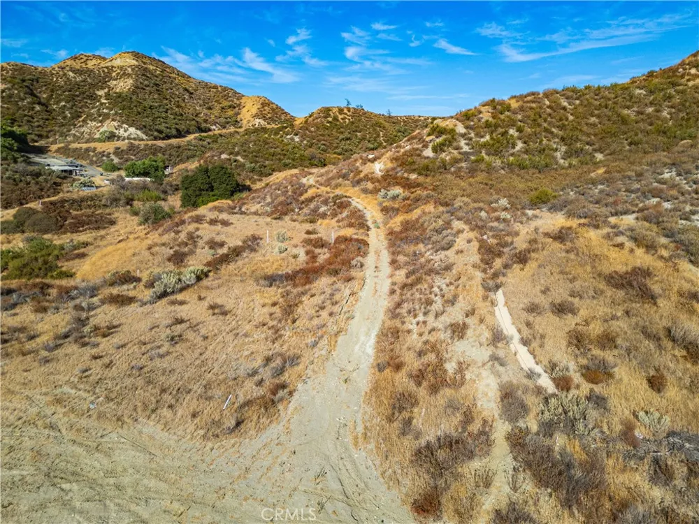 Warmuth Road Canyon Country, CA 91387