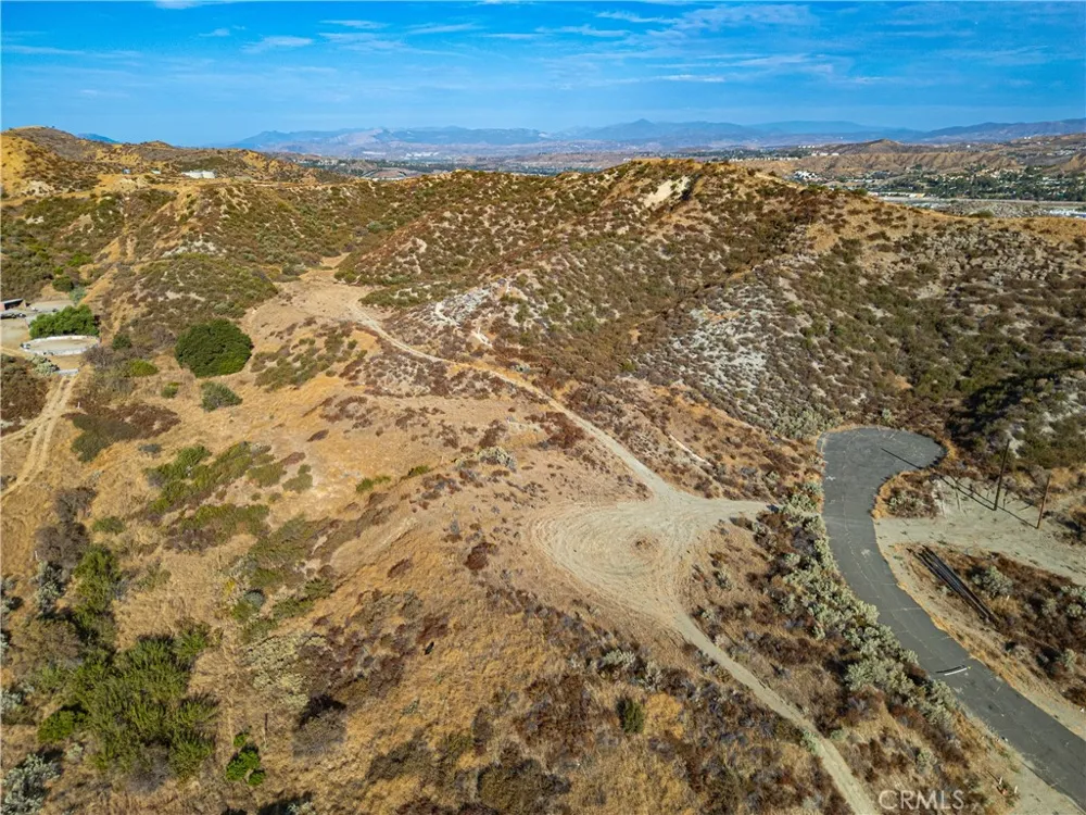 Warmuth Road Canyon Country, CA 91387