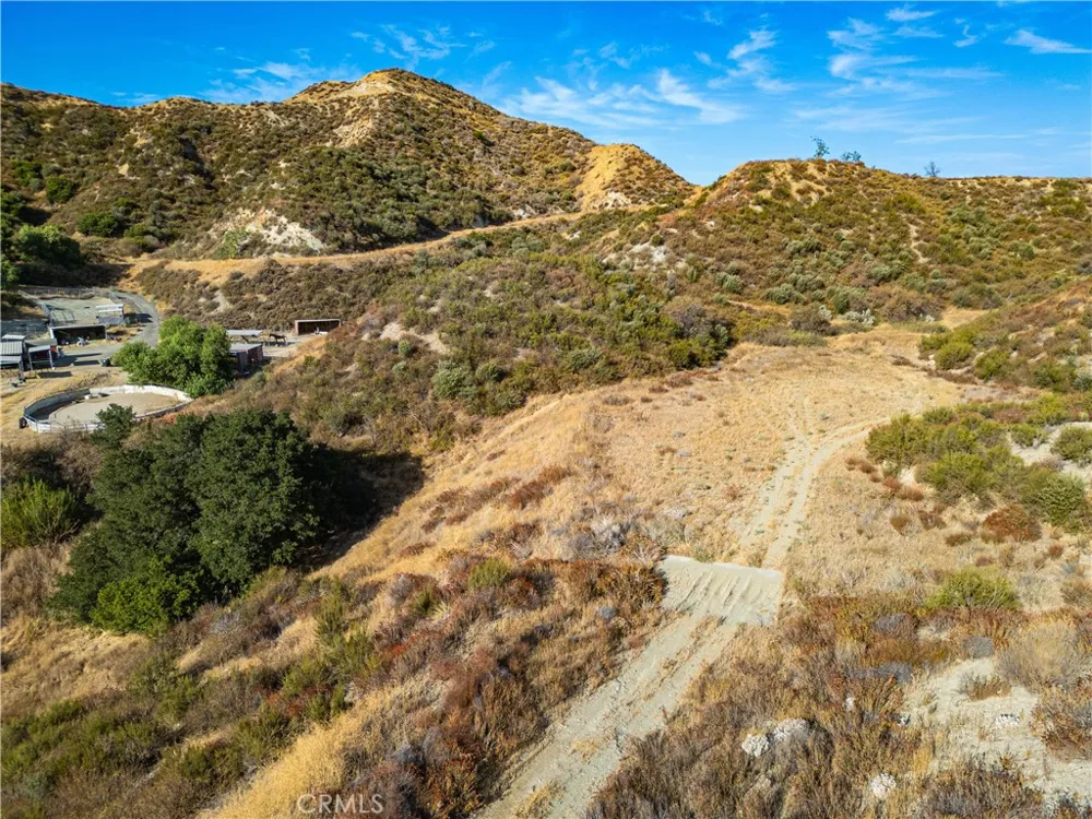 Warmuth Road Canyon Country, CA 91387