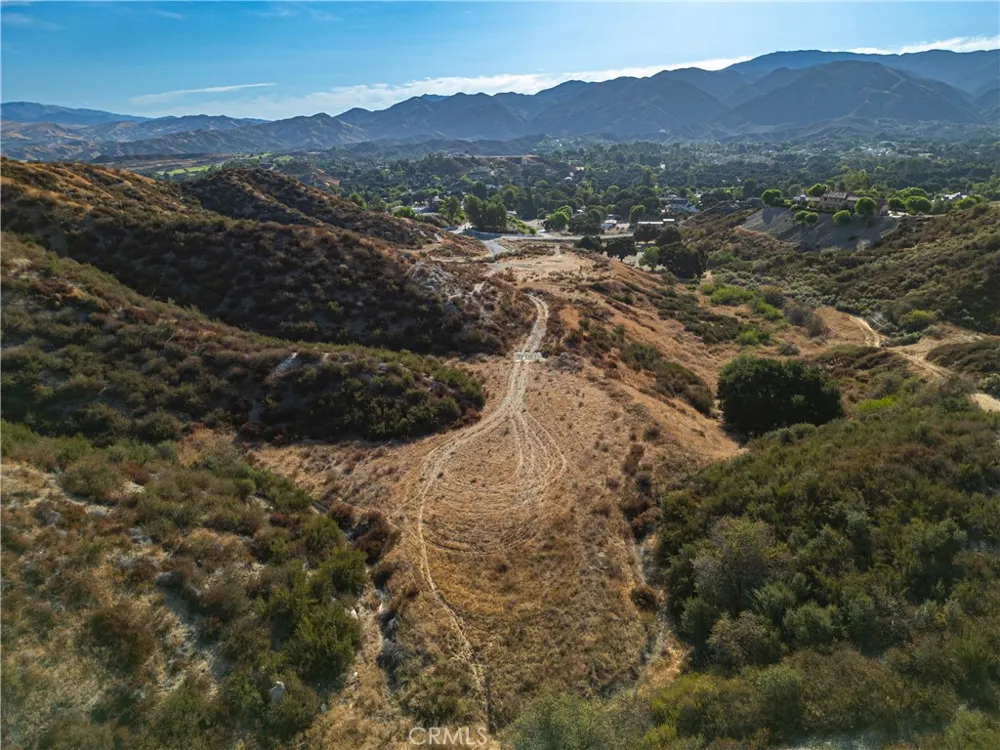 Warmuth Road Canyon Country, CA 91387
