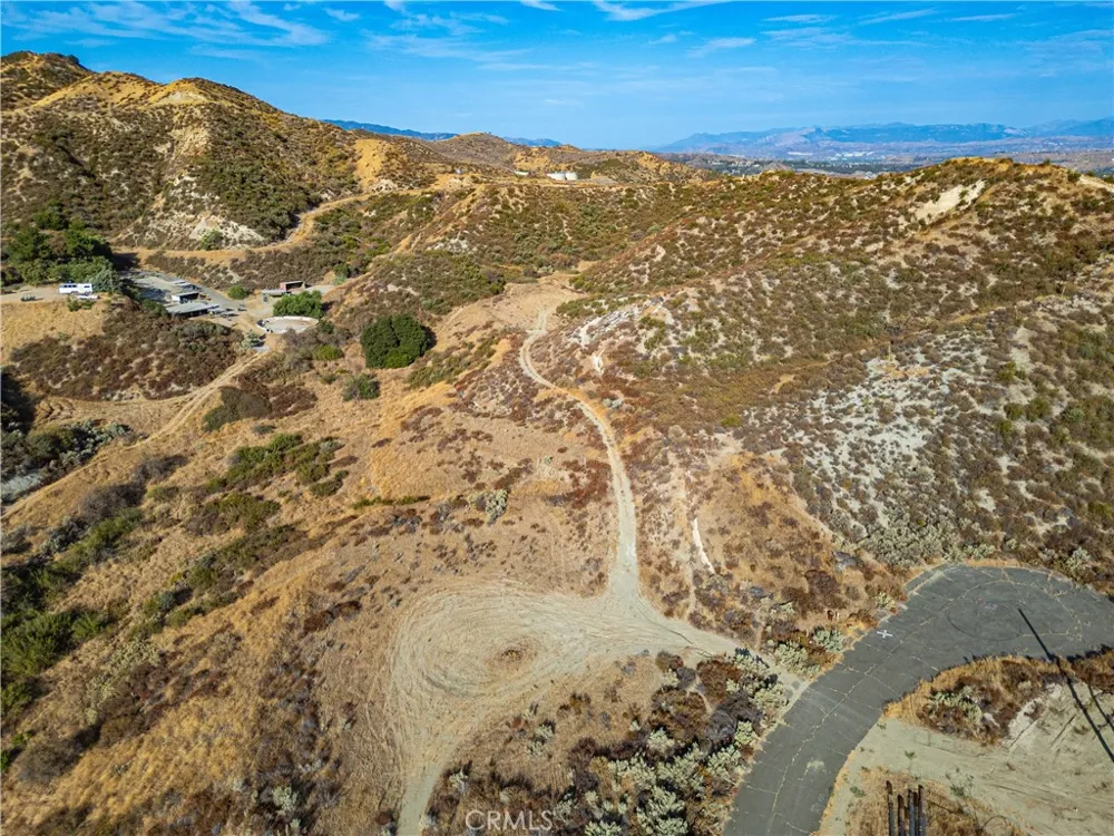 Warmuth Road Canyon Country, CA 91387