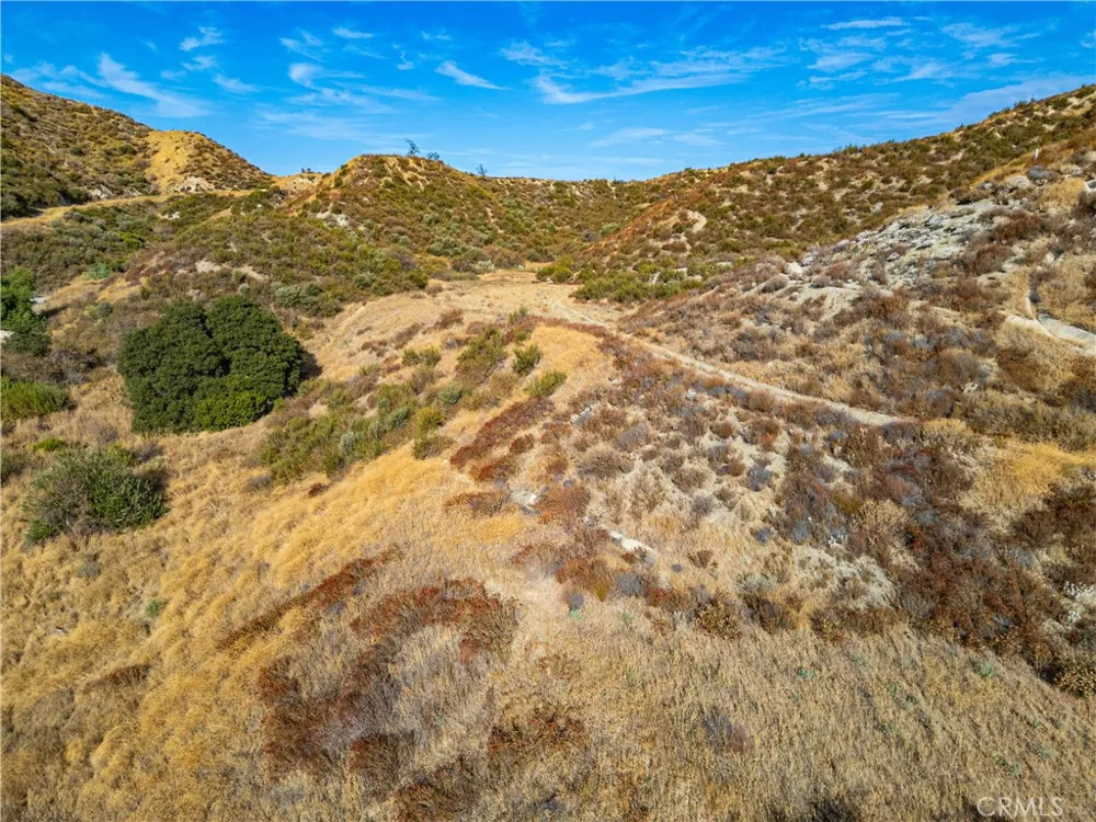 Warmuth Road Canyon Country, CA 91387