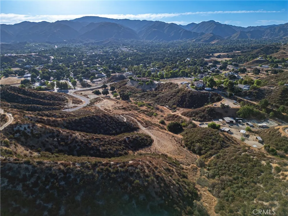 Warmuth Road Canyon Country, CA 91387
