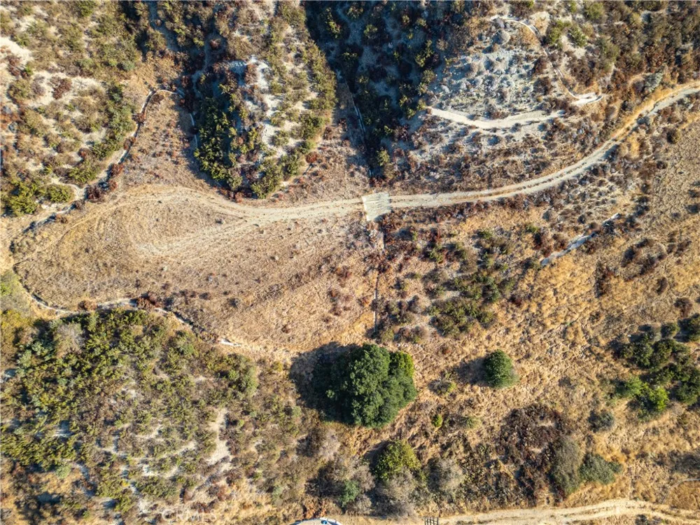 Warmuth Road Canyon Country, CA 91387
