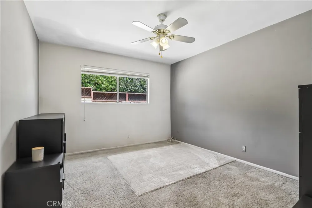 20463 Bermuda Street Chatsworth, CA 91311