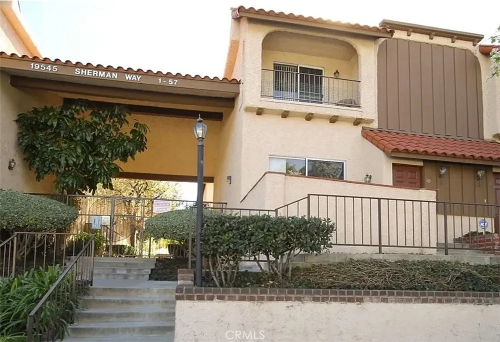 19545 Sherman #30 Los Angeles, CA 91335