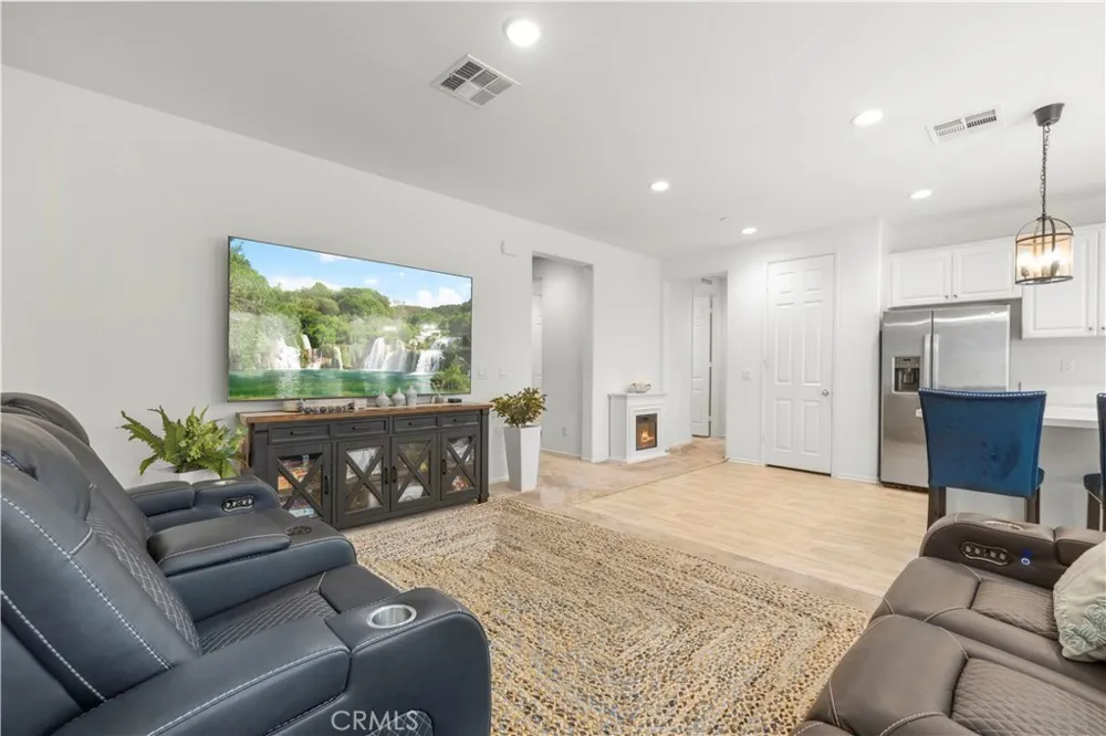 11783 Everly Drive Corona, CA 92883