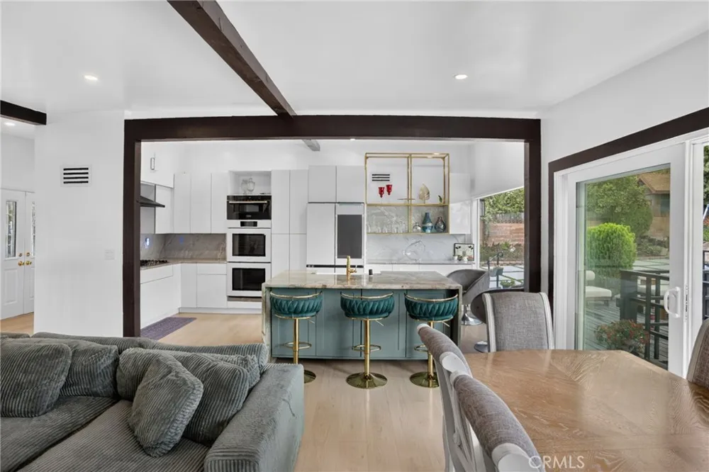 22061 Londelius Street West Hills, CA 91304