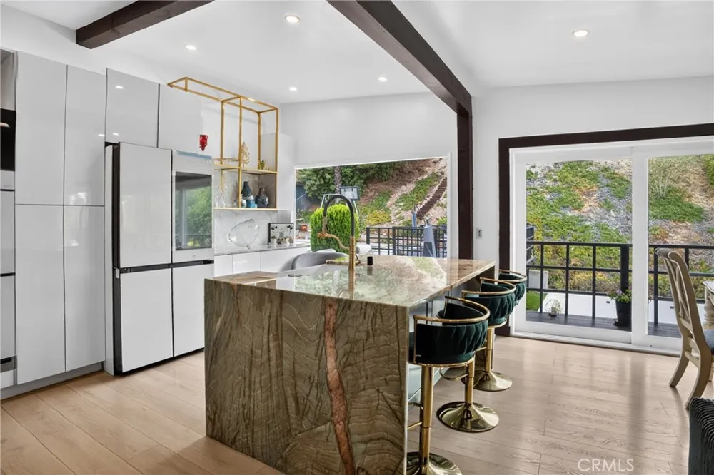 22061 Londelius Street West Hills, CA 91304