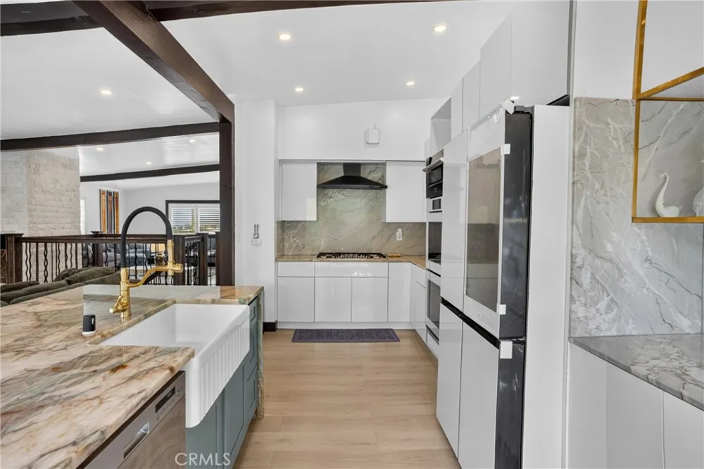 22061 Londelius Street West Hills, CA 91304