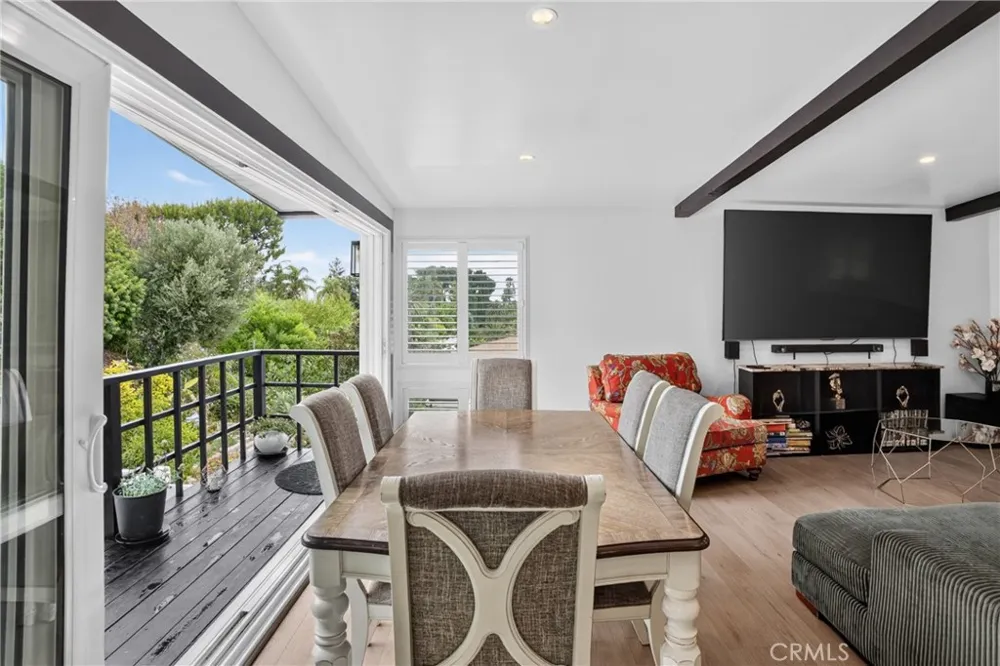 22061 Londelius Street West Hills, CA 91304