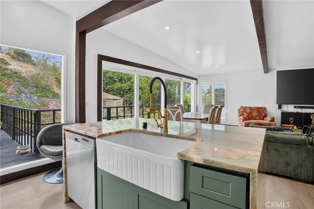 22061 Londelius Street West Hills, CA 91304