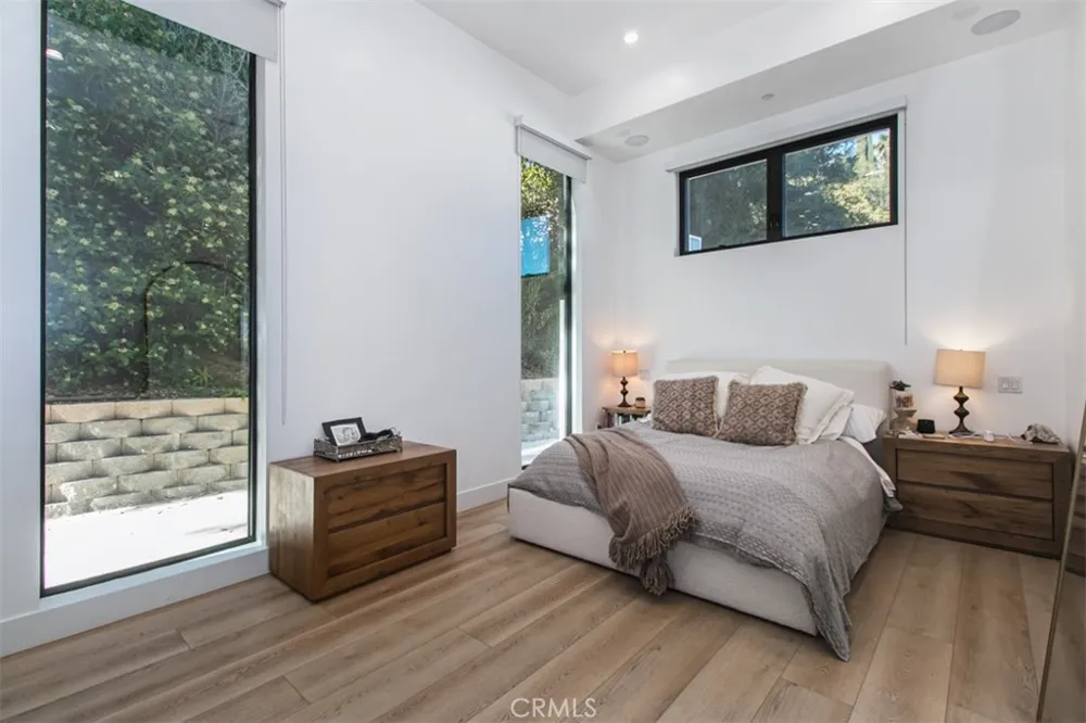 4622 Caritina Tarzana, CA 91356